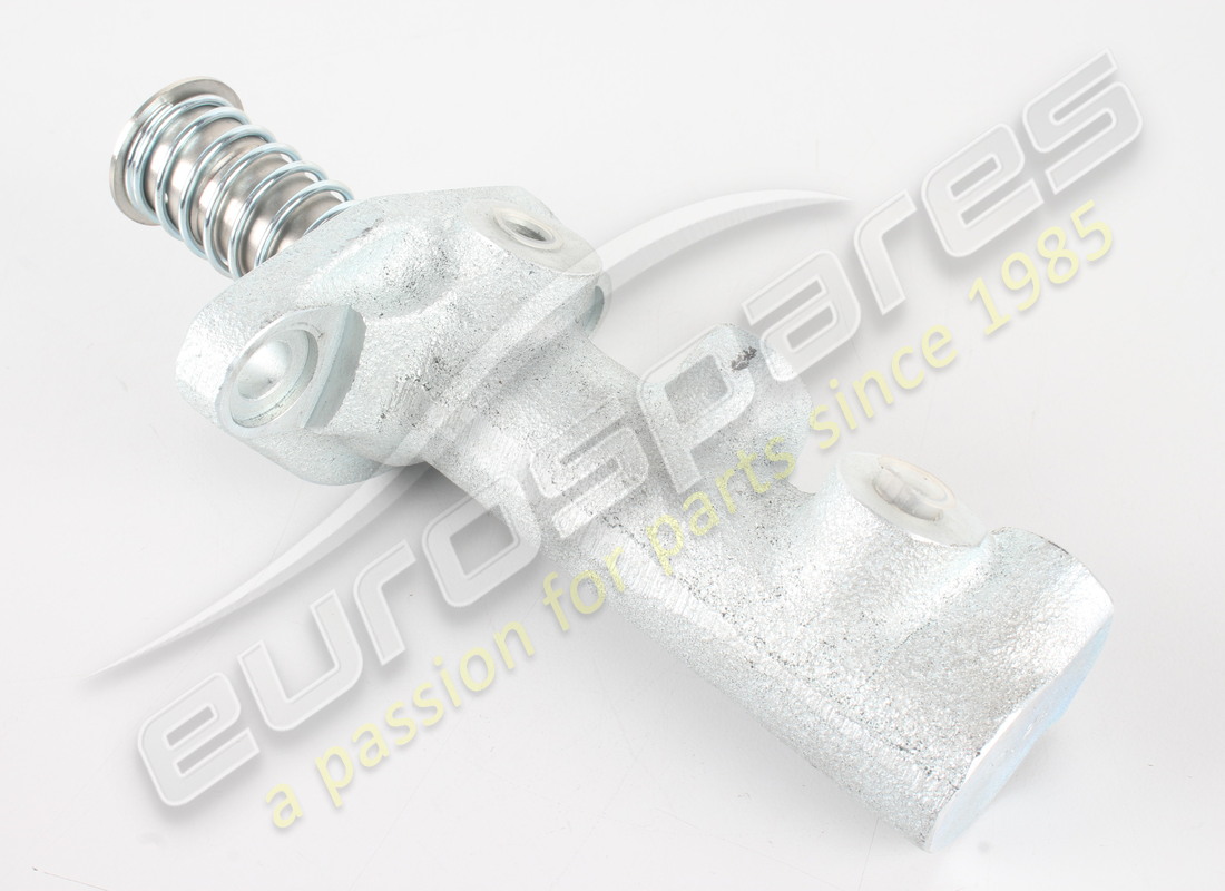 NEW EUROSPARES BRAKE MASTER CYLINDER GIRLING 275/330 MK11. PART NUMBER 95690500 (3) new eurospares brake master cylinder girling 275/330 mk11. part number 95690500 (3)