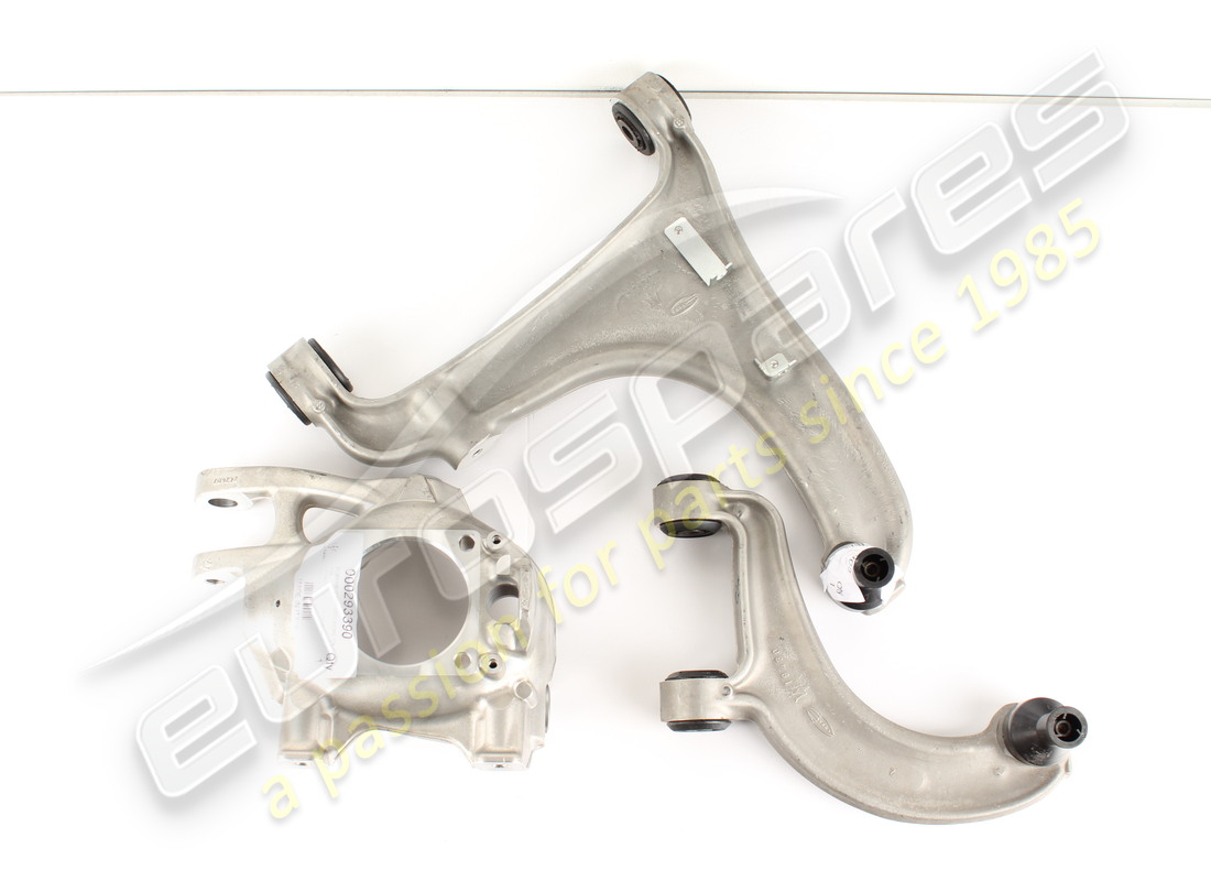 NEW MASERATI RH REAR SUSPENSION KIT. PART NUMBER 980139916 (1) new maserati rh rear suspension kit. part number 980139916 (1)