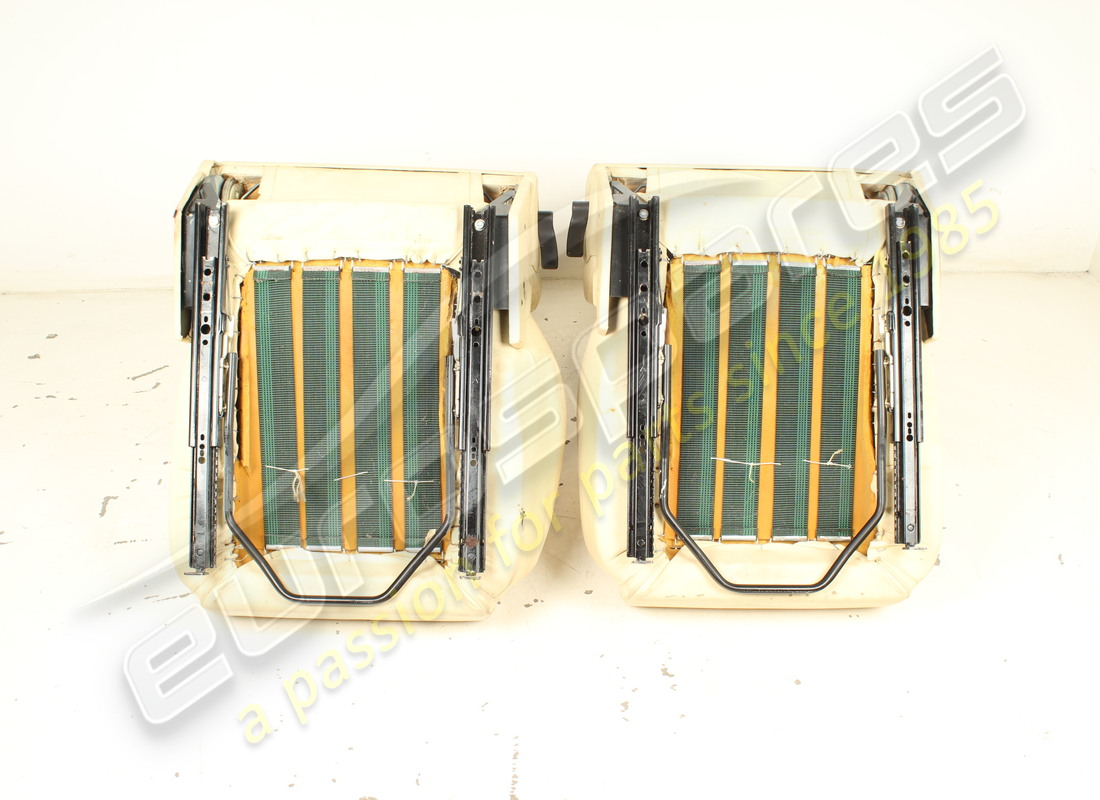 USED FERRARI FERRARI 348 TS PAIR OF SEATS. PART NUMBER 629399PAIR (5) used ferrari ferrari 348 ts pair of seats. part number 629399pair (5)