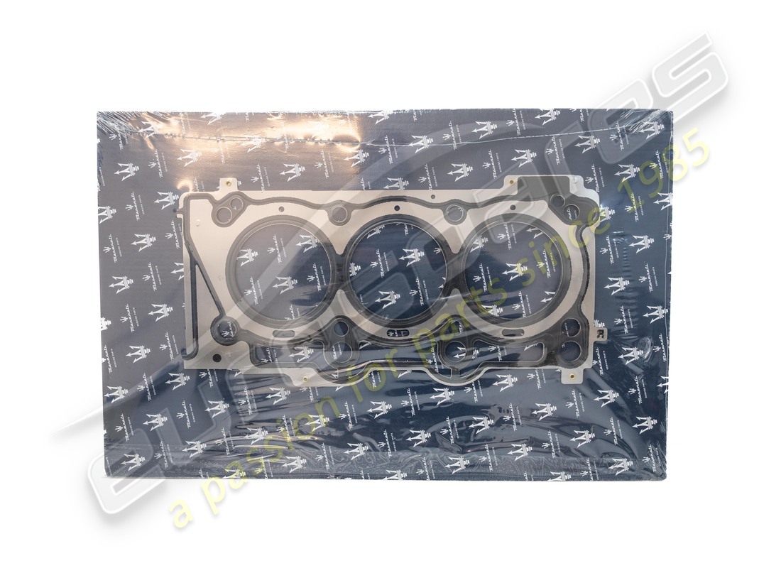 new maserati rh head gasket. part number 324016 (1)