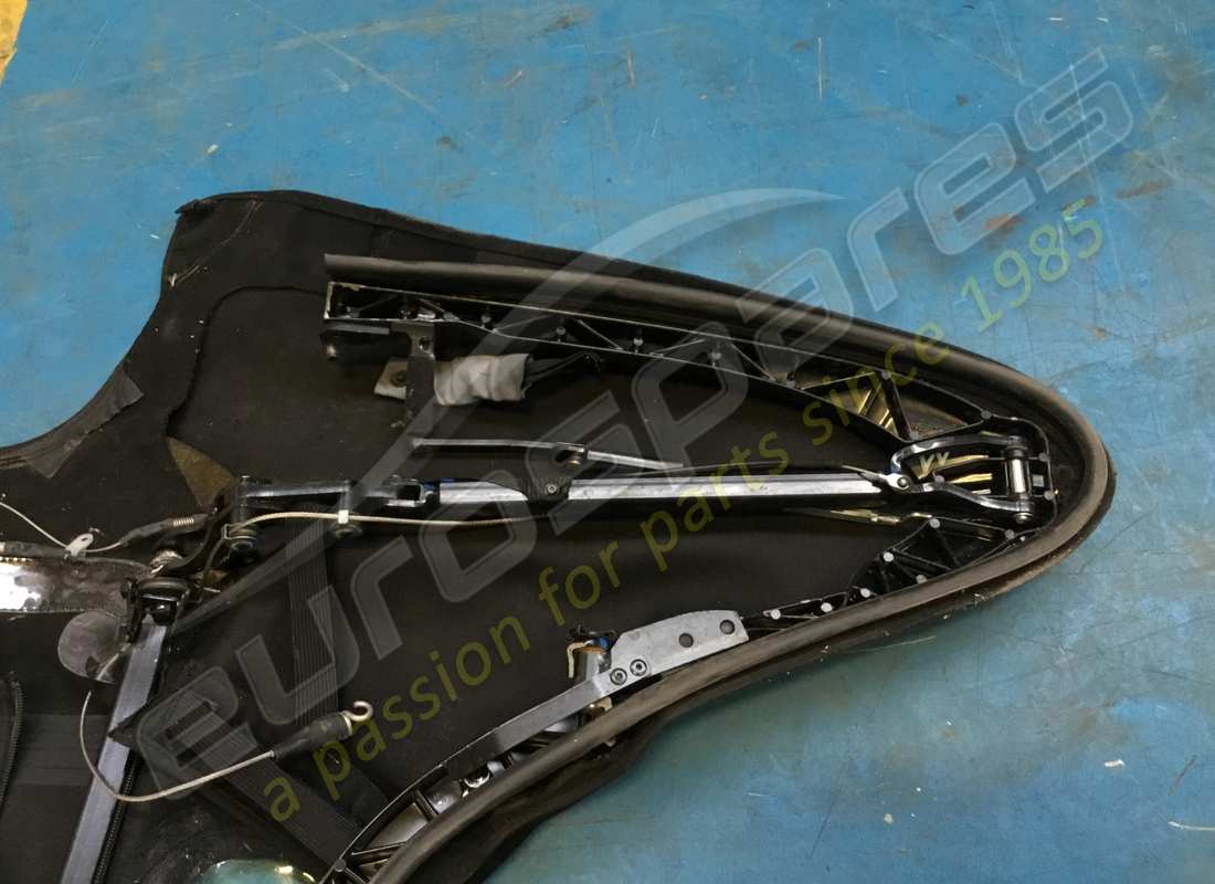 USED FERRARI COMPLETE BLACK EXTERNAL TRIM. PART NUMBER 66374600 (8) used ferrari complete black external trim. part number 66374600 (8)