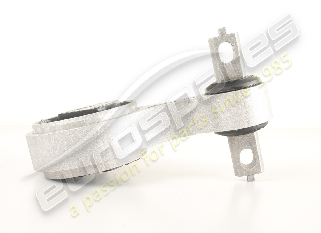 NEW MASERATI HIGH CONNECTING ROD MOUNT. PART NUMBER 670004297 (4) new maserati high connecting rod mount. part number 670004297 (4)