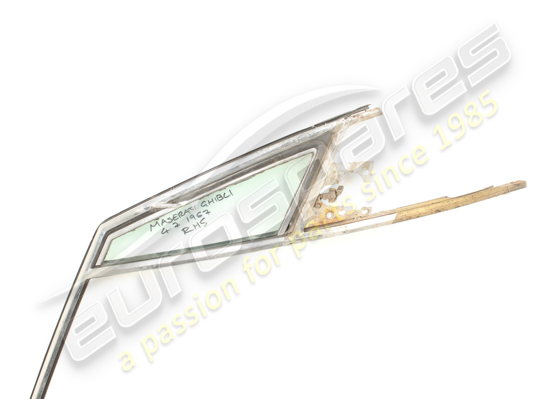 USED MASERATI MANIGLIA APERTURA COFANO MOTORE. PART NUMBER 115BO64934 (2) used maserati maniglia apertura cofano motore. part number 115bo64934 (2)