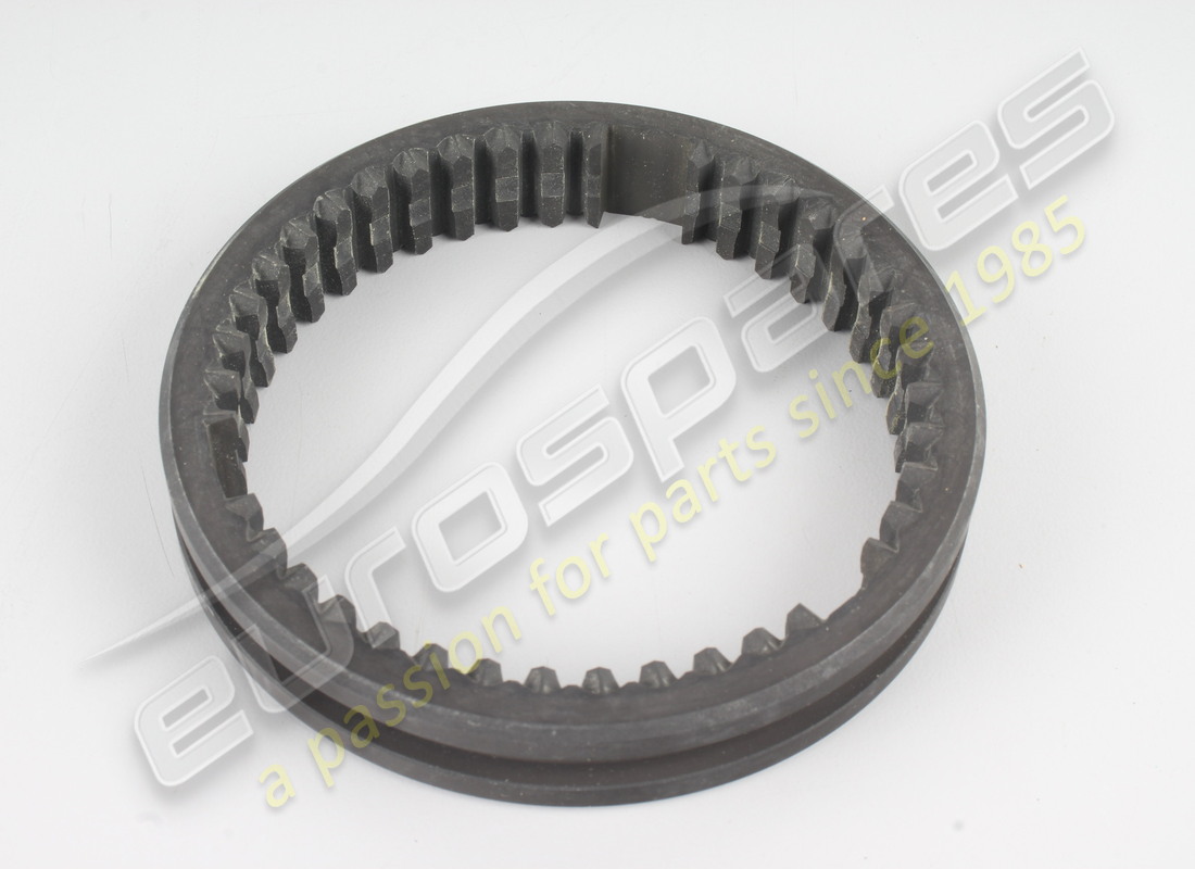 new lamborghini gear engaging sleeve. part number 002402007 (1)