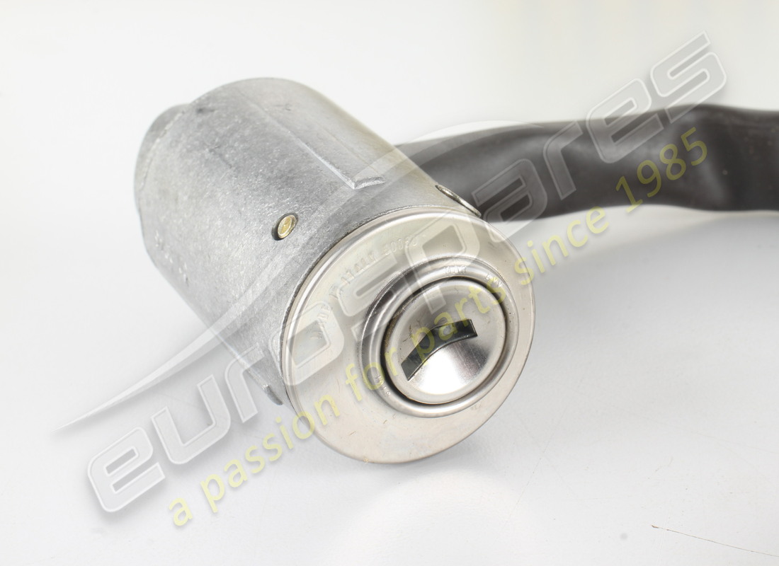 NEW FERRARI DOORS LOCKS SET COMPLETE ANTI-THEFT DEVICE. PART NUMBER 162547 (2) new ferrari doors locks set complete anti-theft device. part number 162547 (2)