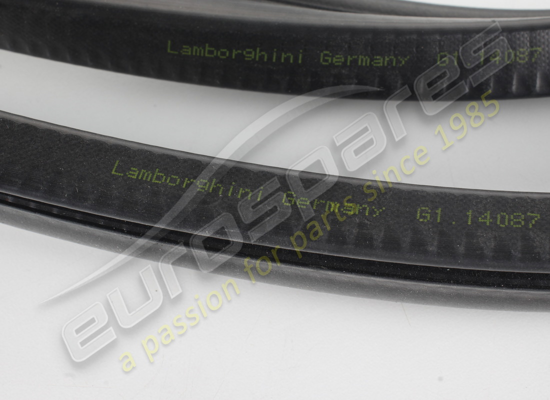 new lamborghini seal,engine. part number 4t0823727b (2)