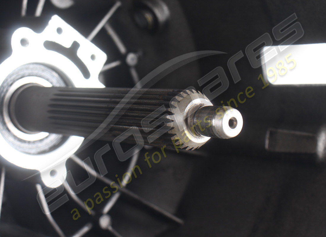 USED MASERATI PRESSURE DIE-CAST CLUTCH HOUSING. PART NUMBER 233857 (7) used maserati pressure die-cast clutch housing. part number 233857 (7)