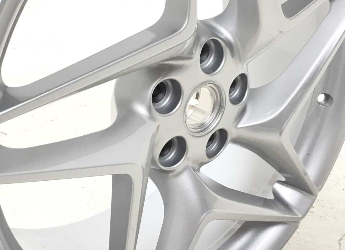 NEW FERRARI RH FRONT WHEEL. PART NUMBER 861243 (2) new ferrari rh front wheel. part number 861243 (2)