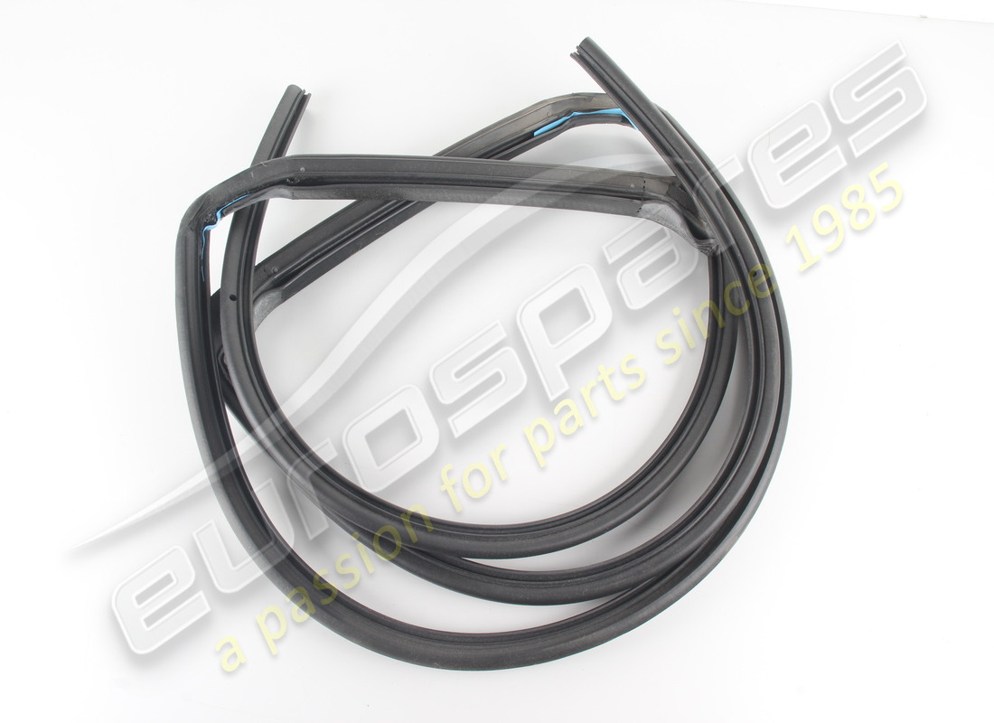 NEW FERRARI REAR ROOF/DOOR RUBBER GTS. PART NUMBER 64338900 (1) new ferrari rear roof/door rubber gts. part number 64338900 (1)