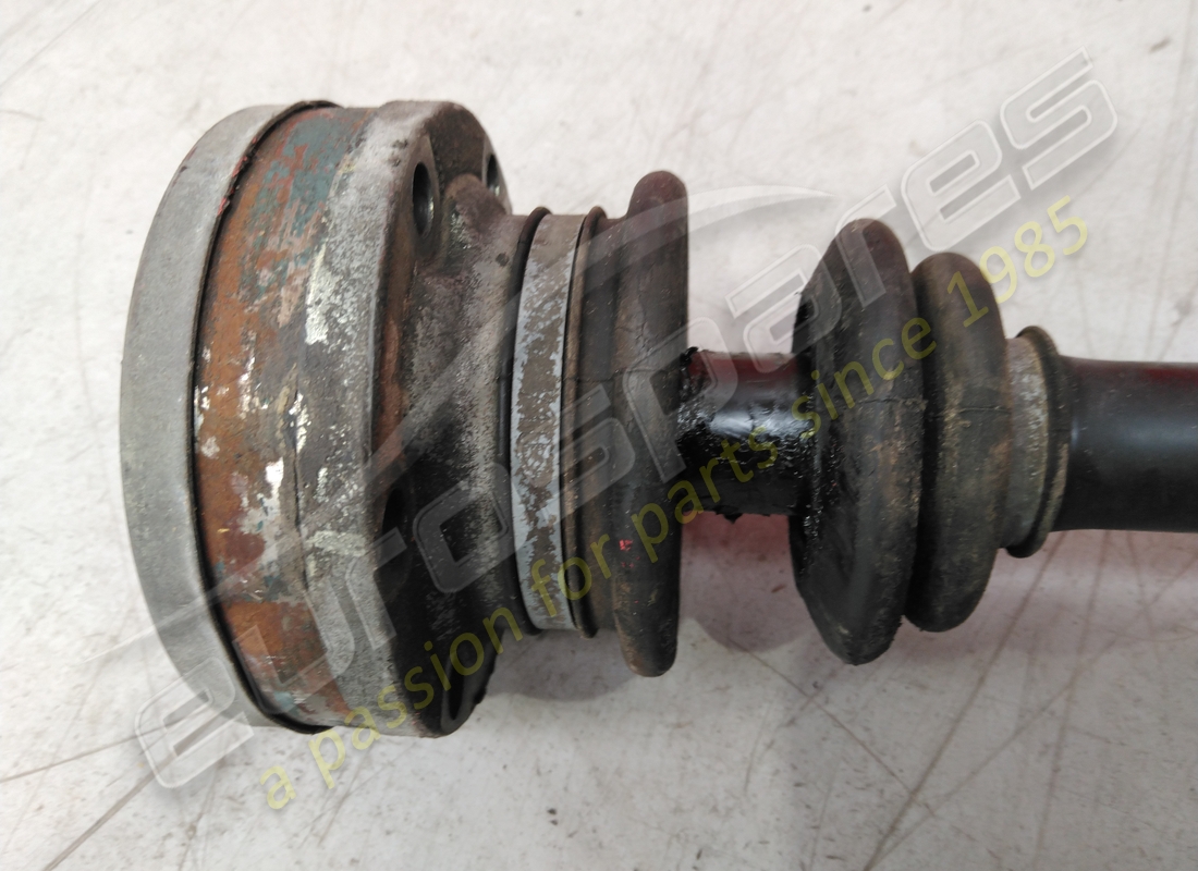 used ferrari driveshaft assembly. part number 162464 (2)