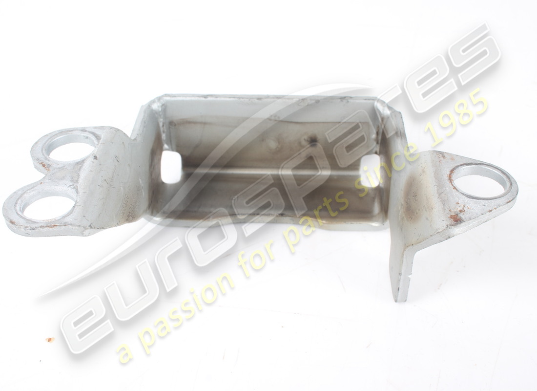 USED FERRARI BRACKET. PART NUMBER 278027 (4) used ferrari bracket. part number 278027 (4)