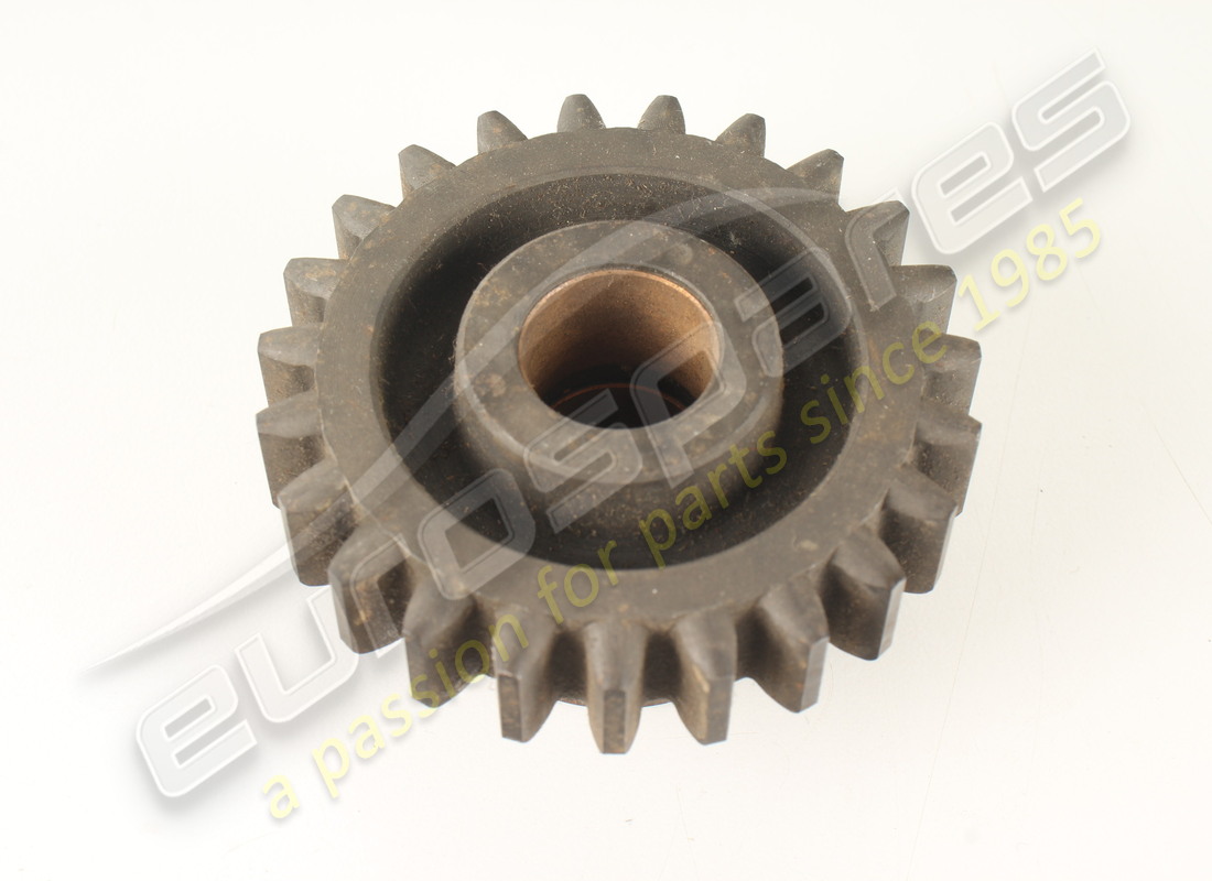 NEW FERRARI GEAR RM. PART NUMBER 521128 (2) new ferrari gear rm. part number 521128 (2)