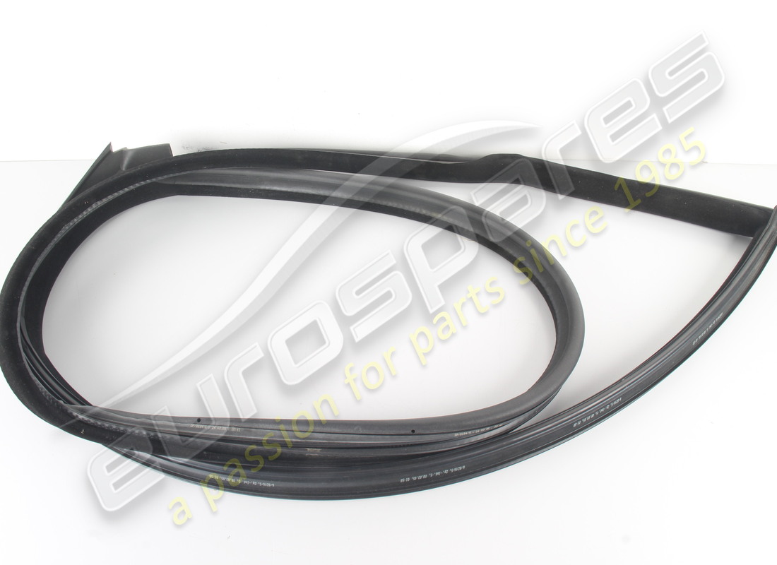 new ferrari complete rh gasket. part number 66396300 (1)