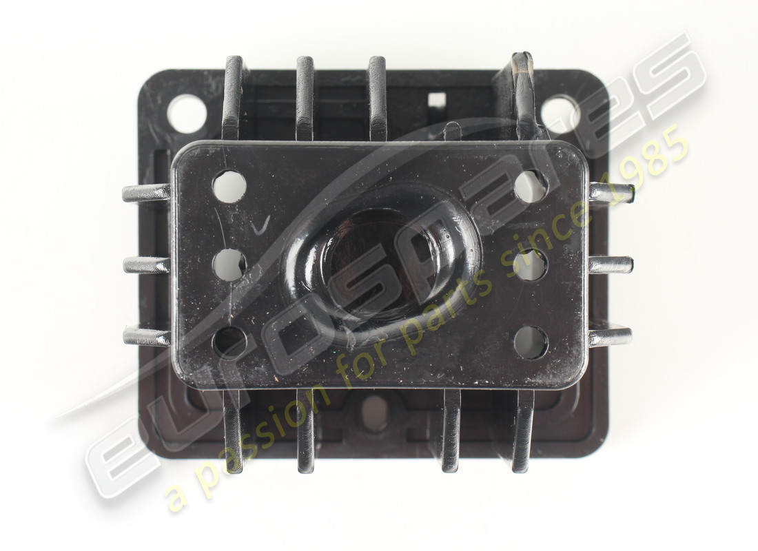 NEW MASERATI VEHICLE LIFTING FRONT SUPPOR. PART NUMBER 670034356 (3) new maserati vehicle lifting front suppor. part number 670034356 (3)