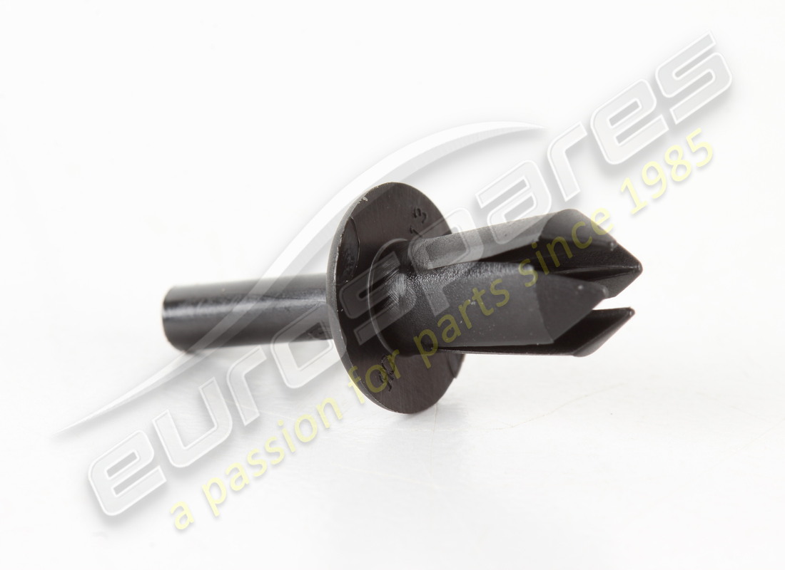 NEW PORSCHE RIVET - 5,0 X 11,5. PART NUMBER 99950749940 (1) new porsche rivet - 5,0 x 11,5. part number 99950749940 (1)