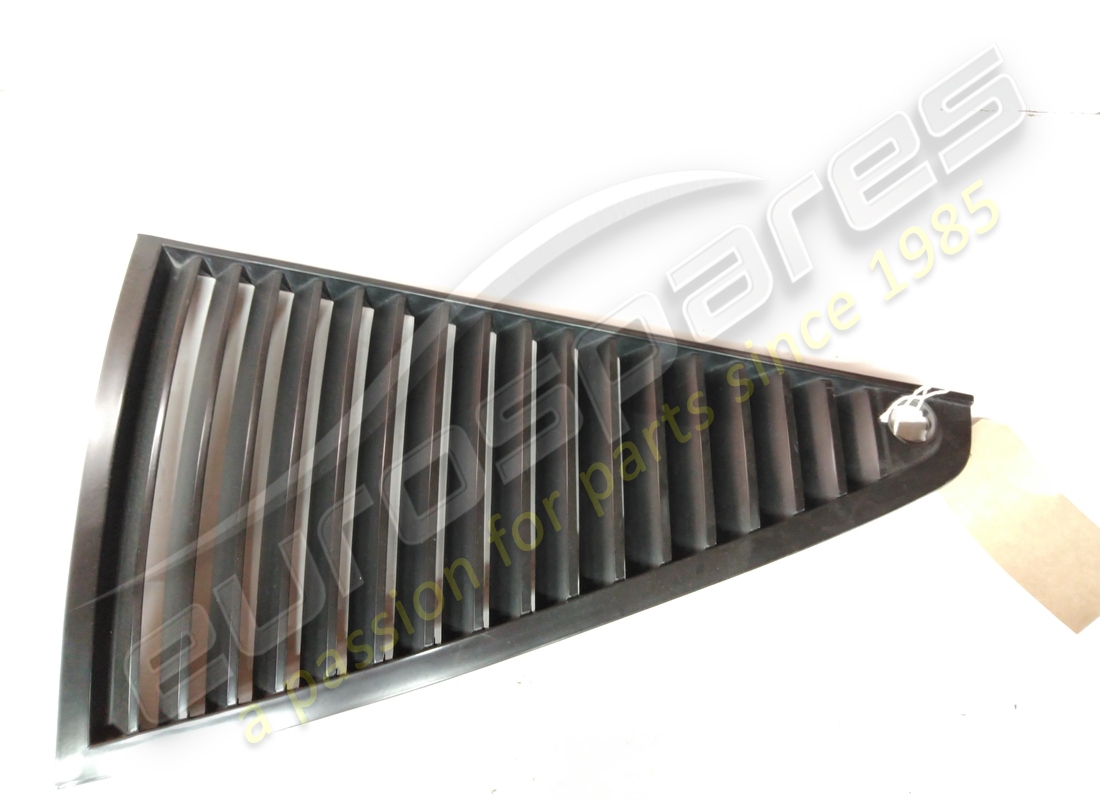 USED FERRARI RH GRILLE GTS. PART NUMBER 61818600 (1) used ferrari rh grille gts. part number 61818600 (1)