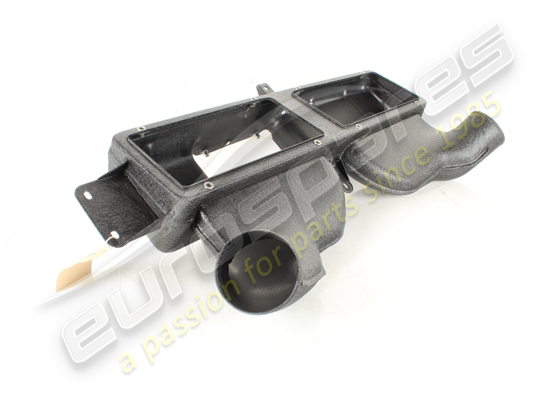 NEW LAMBORGHINI AIR CLEANER BOX. PART NUMBER 07L133839A (3) new lamborghini air cleaner box. part number 07l133839a (3)