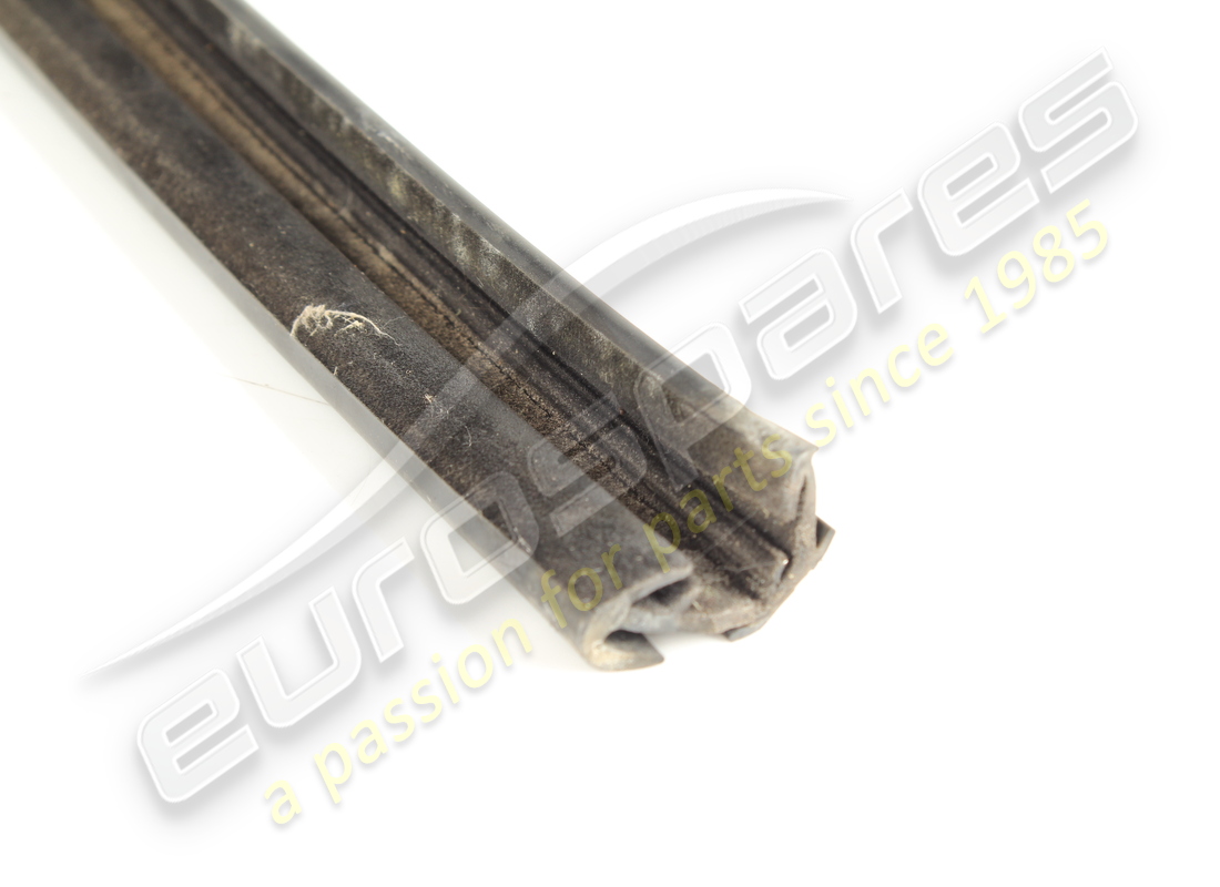 USED MASERATI LH WINDOW GUIDE SEAL. PART NUMBER 377780123 (2) used maserati lh window guide seal. part number 377780123 (2)