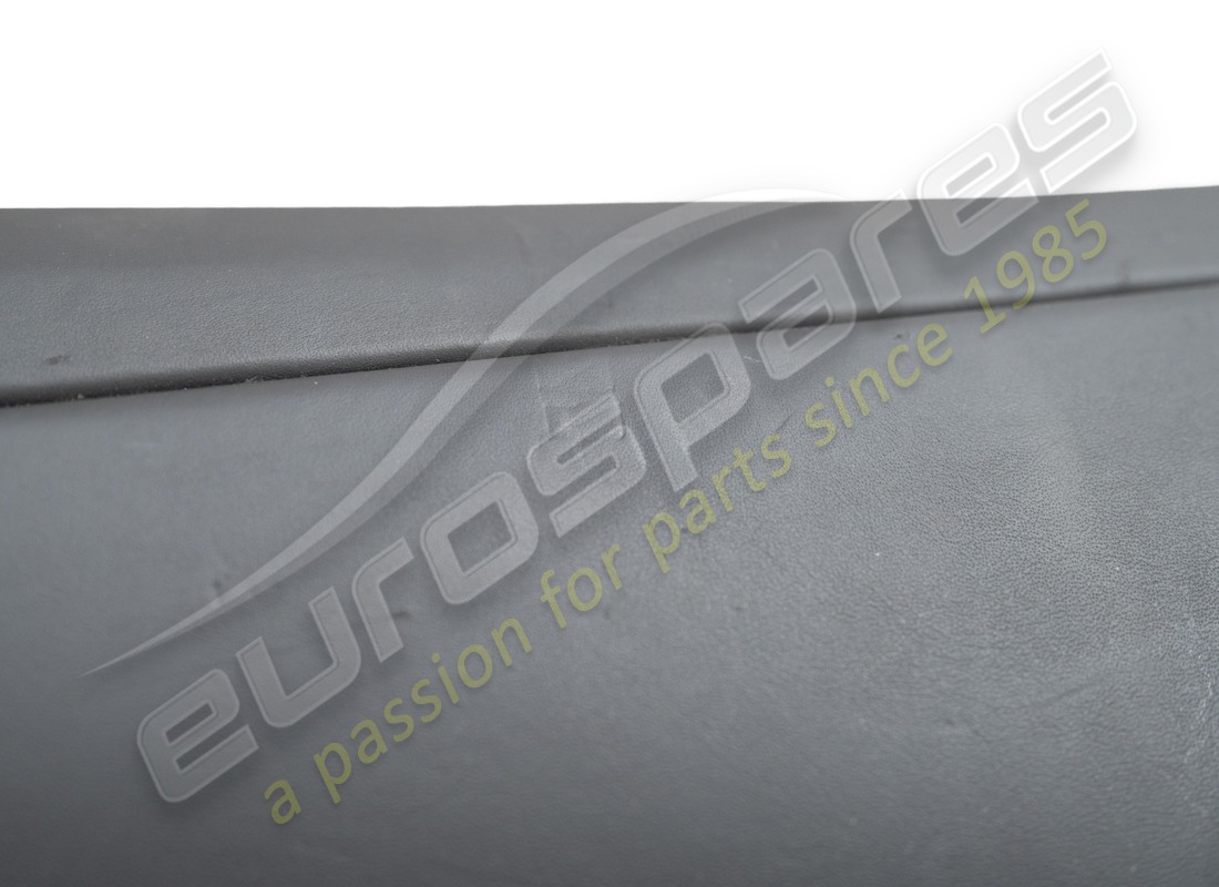 used lamborghini door card set (pair). part number 4768672375a (5)