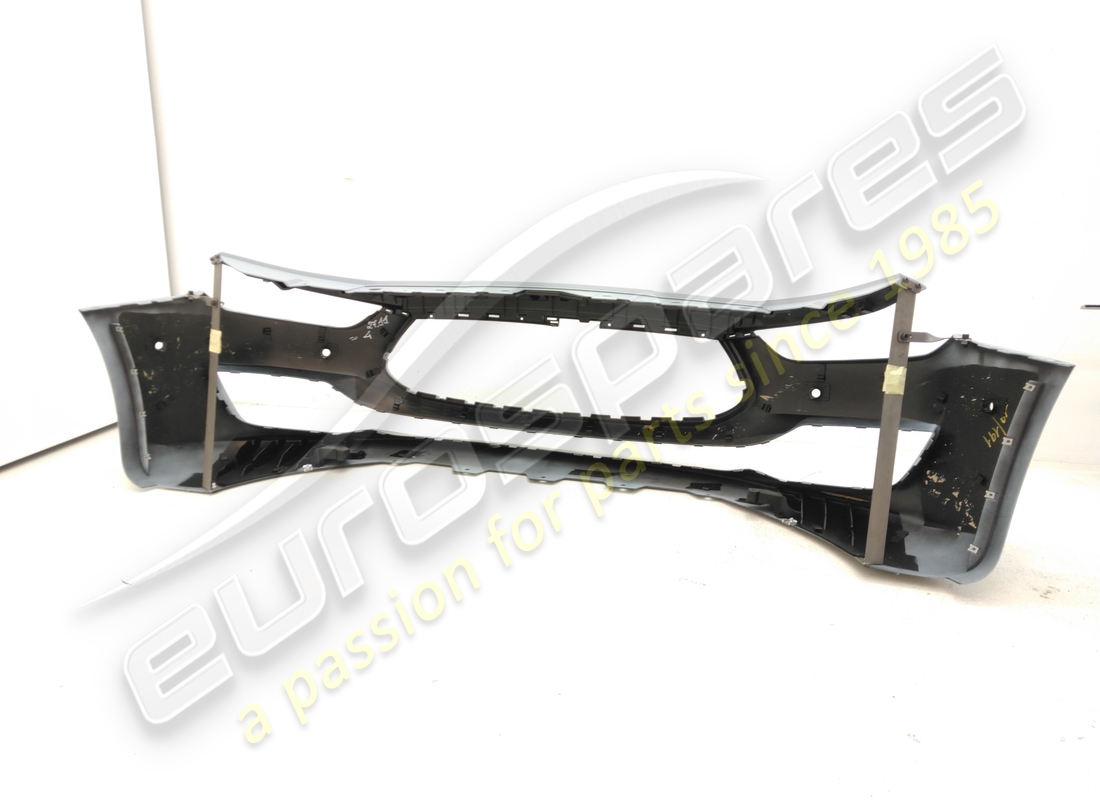 NEW MASERATI FRONT BUMPER. PART NUMBER 673008185 (2) new maserati front bumper. part number 673008185 (2)