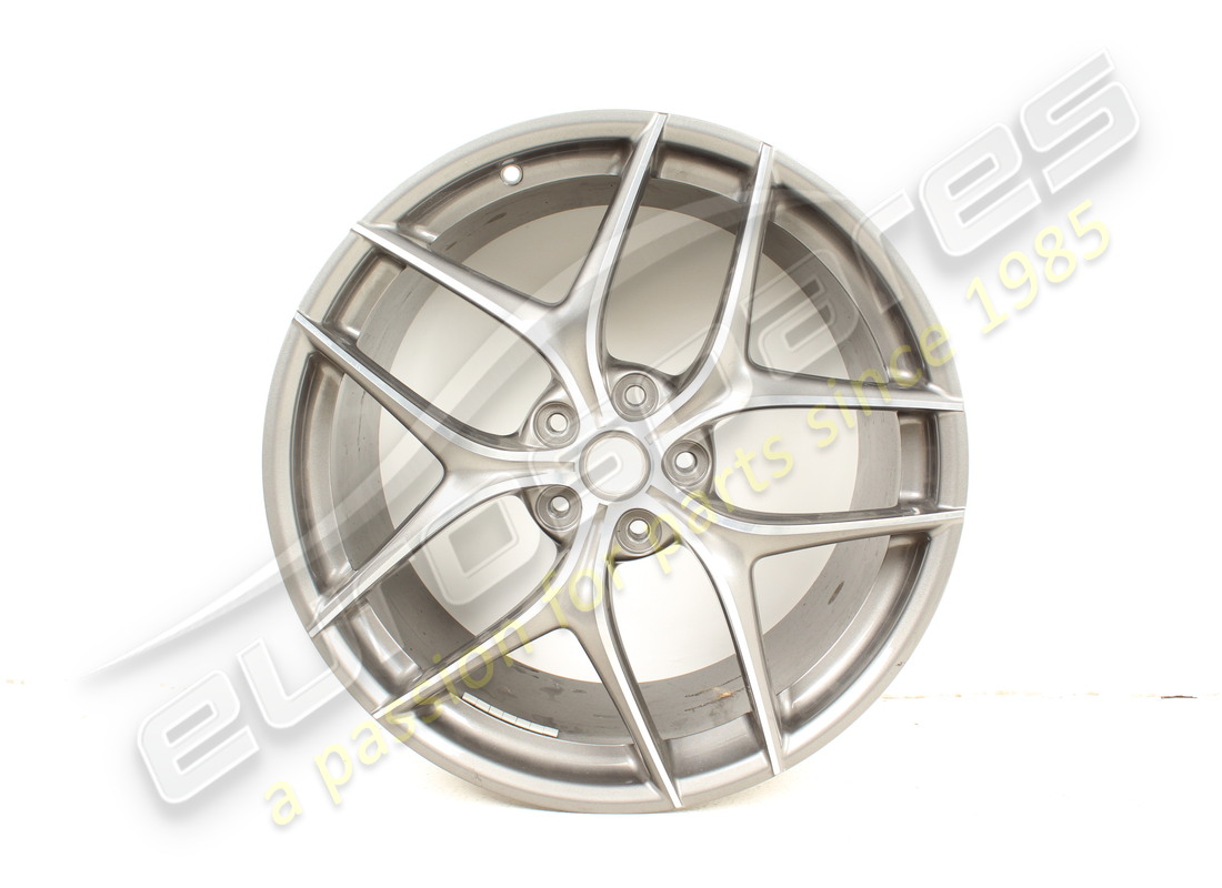 used ferrari rear wheel. part number 294831 (1)