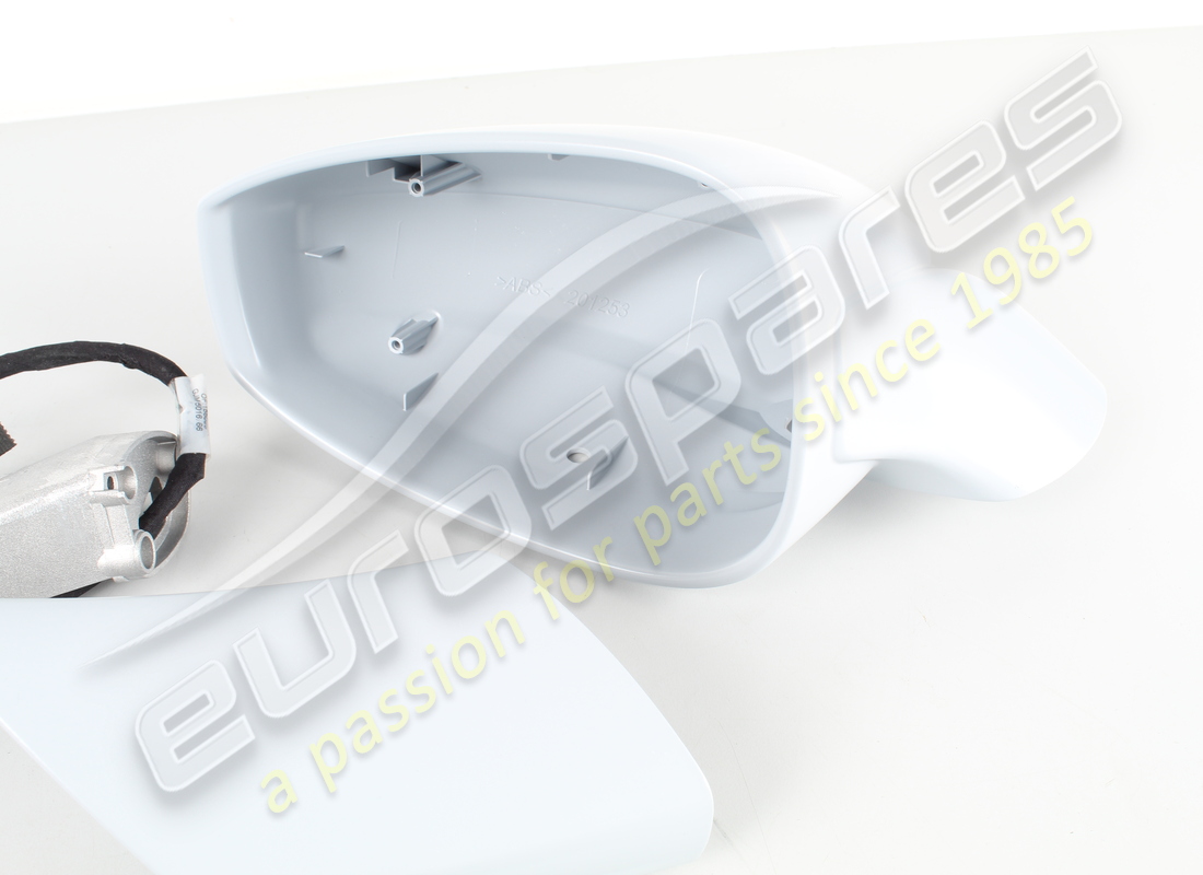 NEW FERRARI LH EXTERNAL REAR MIRROR. PART NUMBER 82910010 (3) new ferrari lh external rear mirror. part number 82910010 (3)