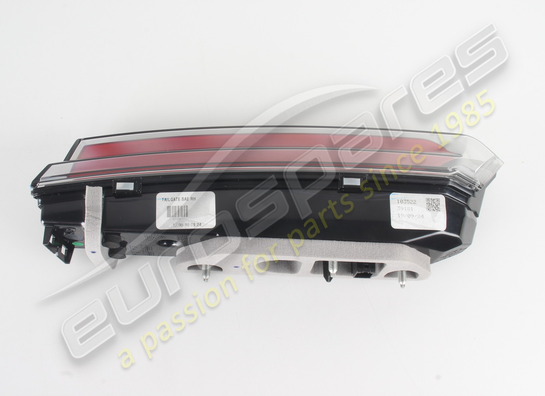 NEW LAMBORGHINI SIDE MARKER REFL. PART NUMBER 4ML945072C (5) new lamborghini side marker refl. part number 4ml945072c (5)