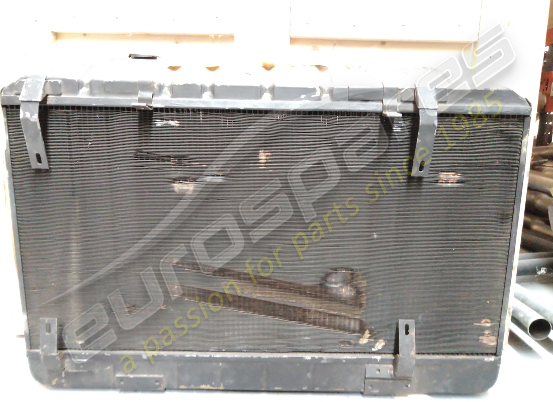 USED FERRARI RADIATOR. PART NUMBER 800214 (2) used ferrari radiator. part number 800214 (2)