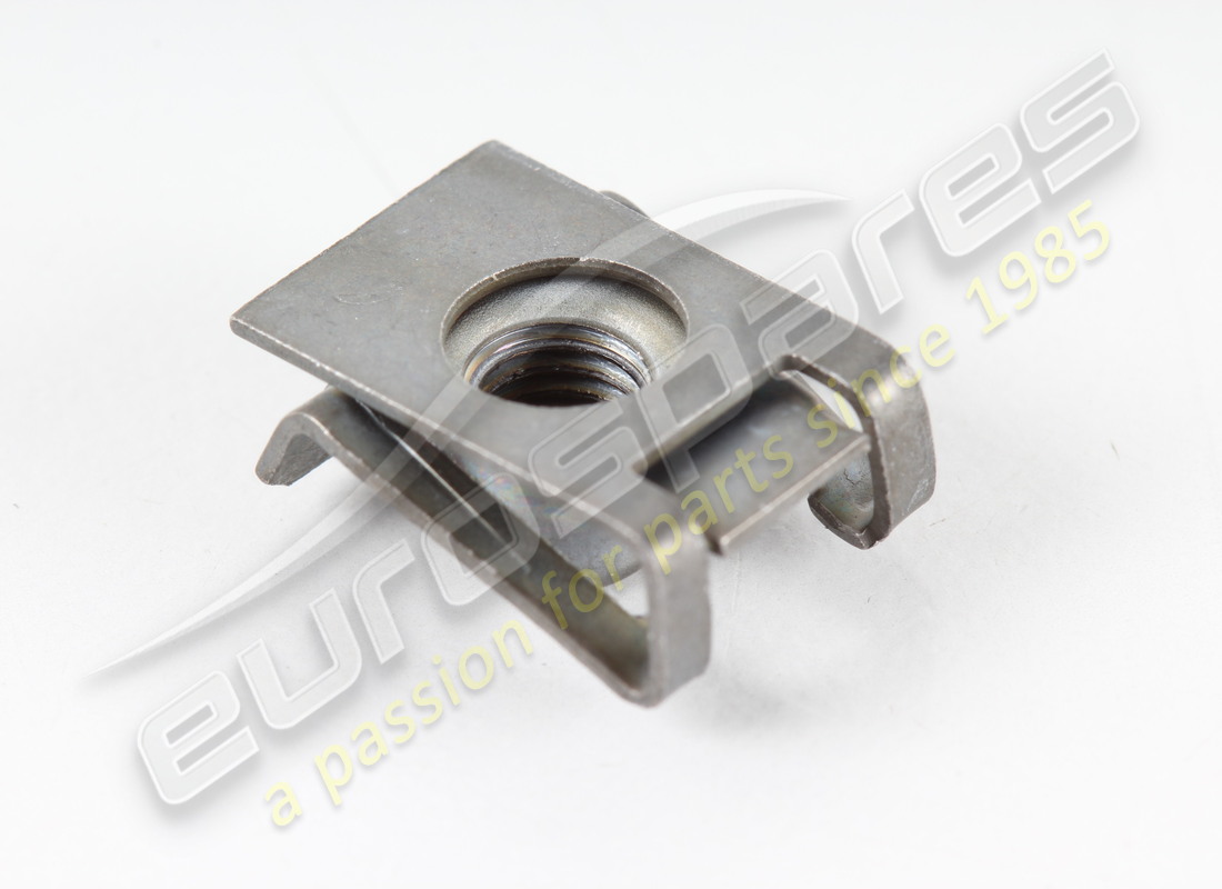 NEW MASERATI BRACKET. PART NUMBER 67278400 (2) new maserati bracket. part number 67278400 (2)