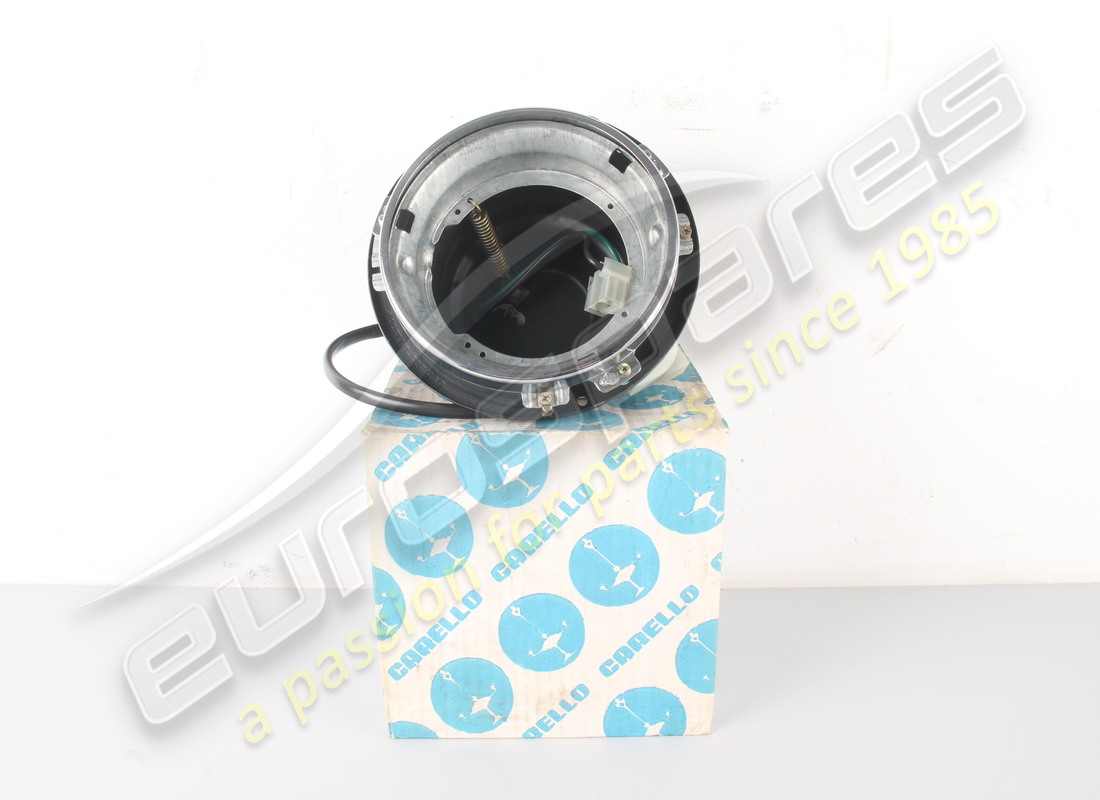 NEW MASERATI HEADLIGHT SURROUND BOX. PART NUMBER 107ABL66271 (4) new maserati headlight surround box. part number 107abl66271 (4)