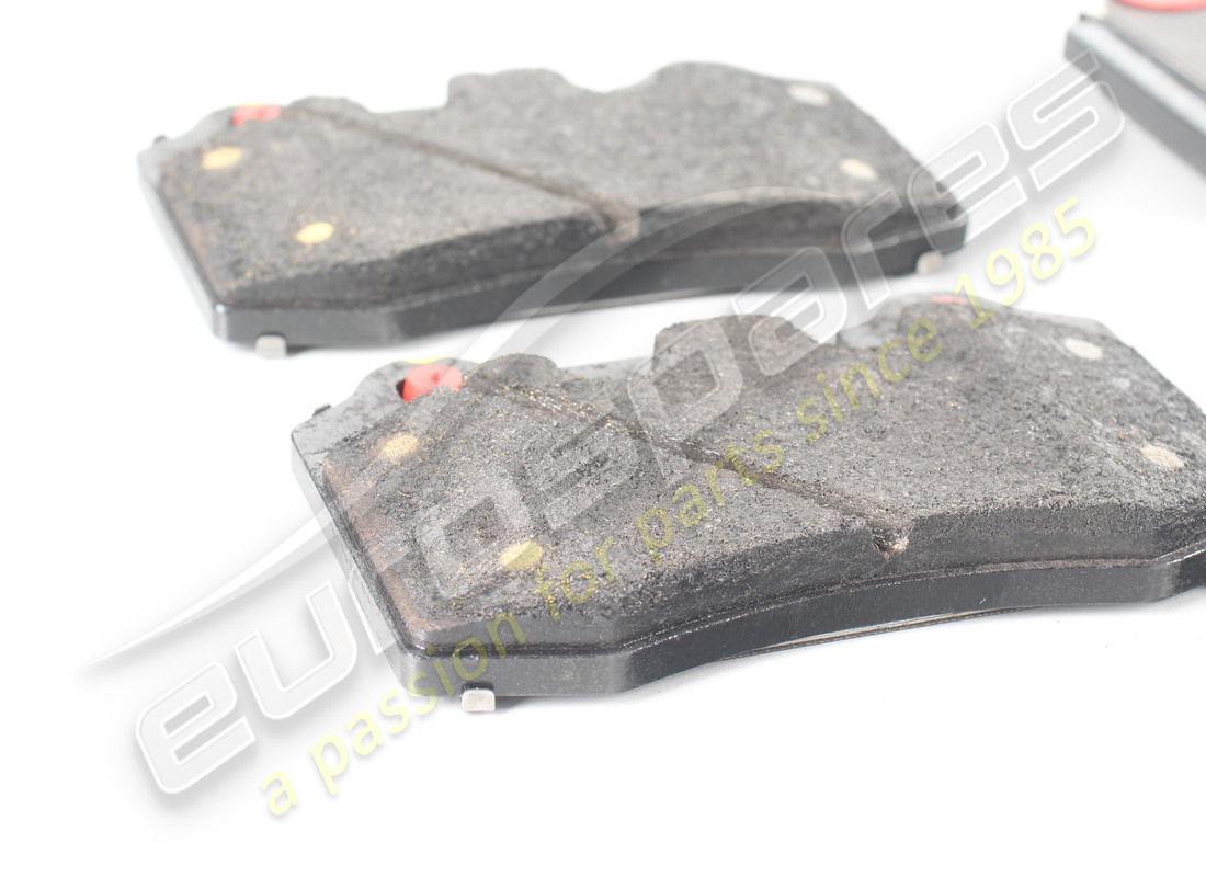 new aston martin kit, brake pad, rear, per axle set. part number 7g432c562aa (2)