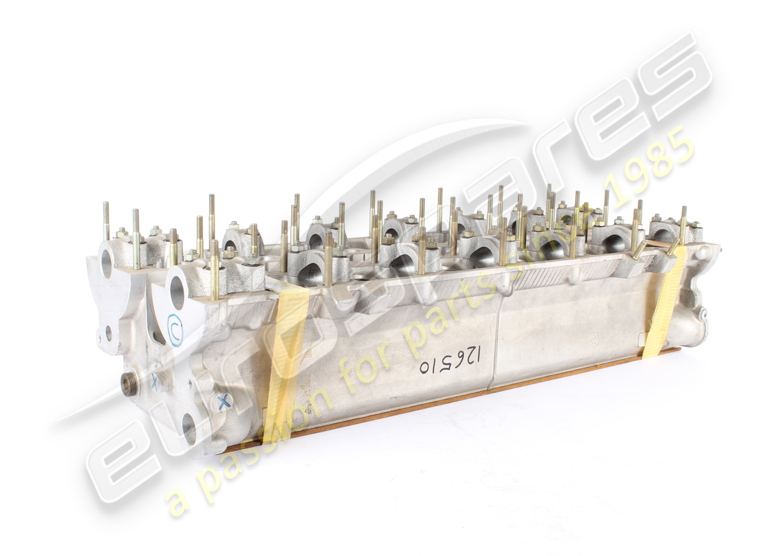 NEW FERRARI RH CYLINDER HEAD COMPLETE. PART NUMBER 126510 (1) new ferrari rh cylinder head complete. part number 126510 (1)