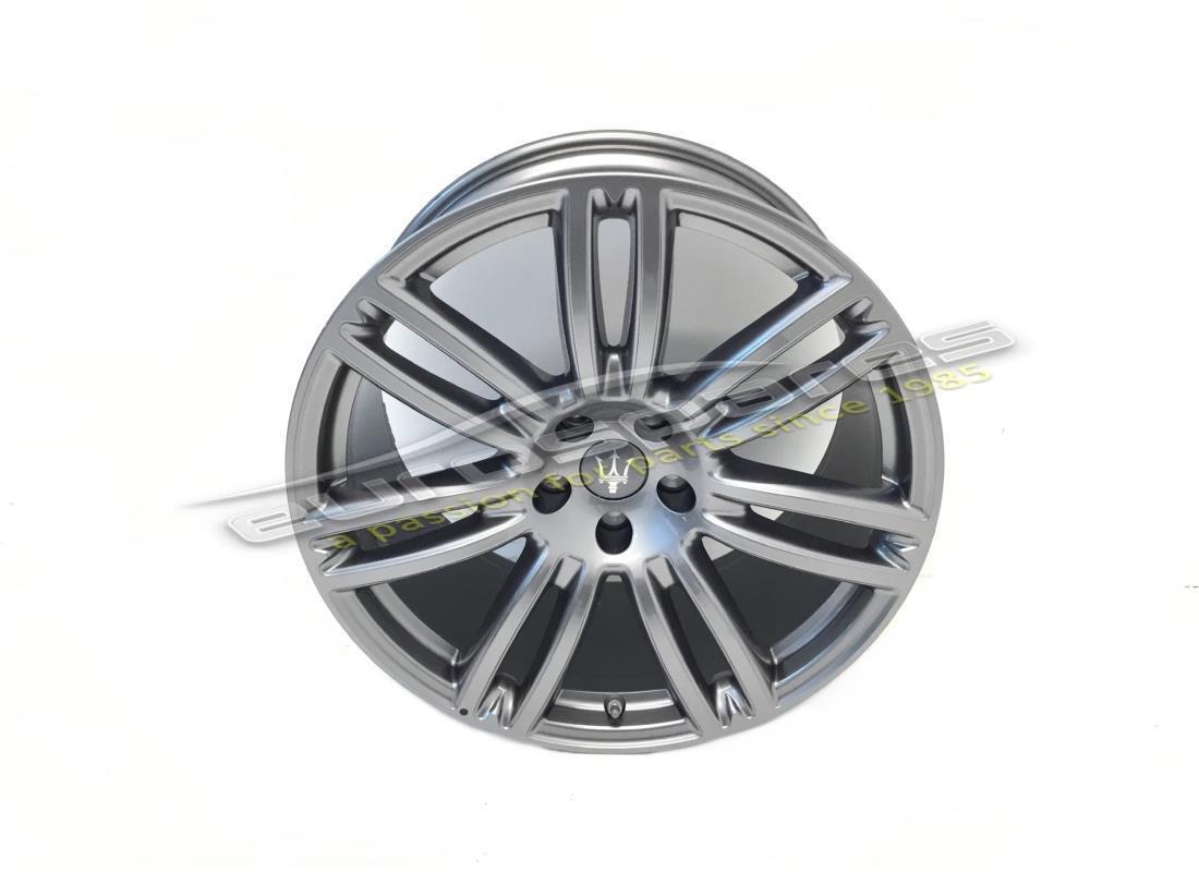 NEW FERRARI FRONT WHEEL. PART NUMBER 980157015 (1) new ferrari front wheel. part number 980157015 (1)