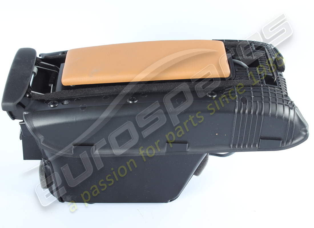 new maserati tunnel console housingcuoio. part number 981432408 (3)