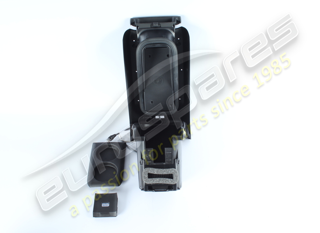 new maserati tunnel console housingcuoio. part number 981432408 (1)