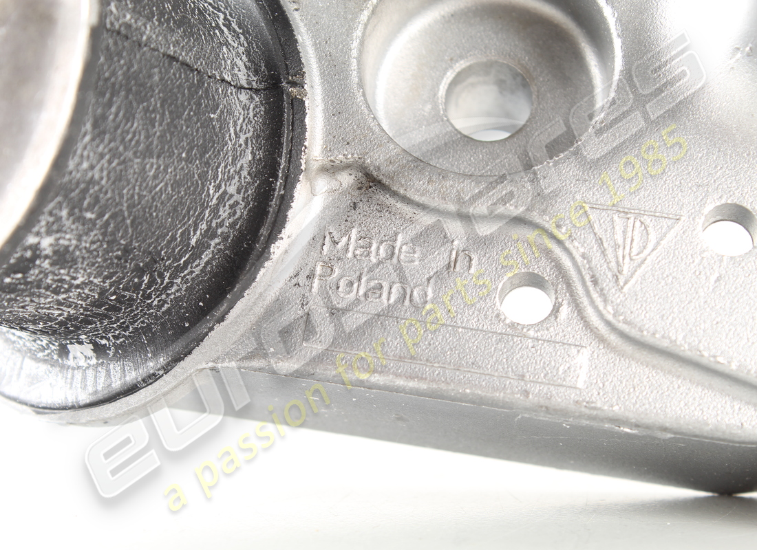 NEW PORSCHE TRANSMISSION MOUNTING. PART NUMBER 97037511801 (3) new porsche transmission mounting. part number 97037511801 (3)