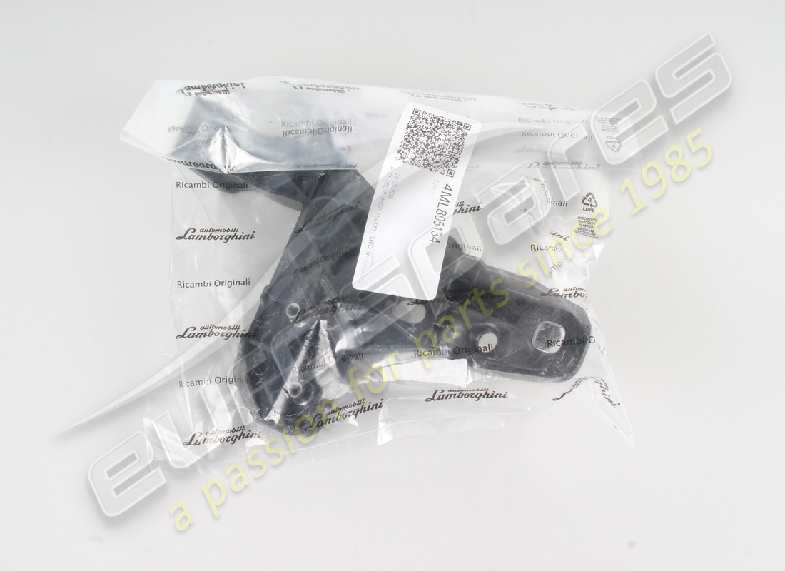 NEW LAMBORGHINI SIDE MEMBER. PART NUMBER 4ML805134 (4) new lamborghini side member. part number 4ml805134 (4)