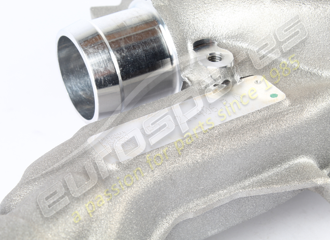 new lamborghini distributor for coolant. part number 0p2121406b (3)