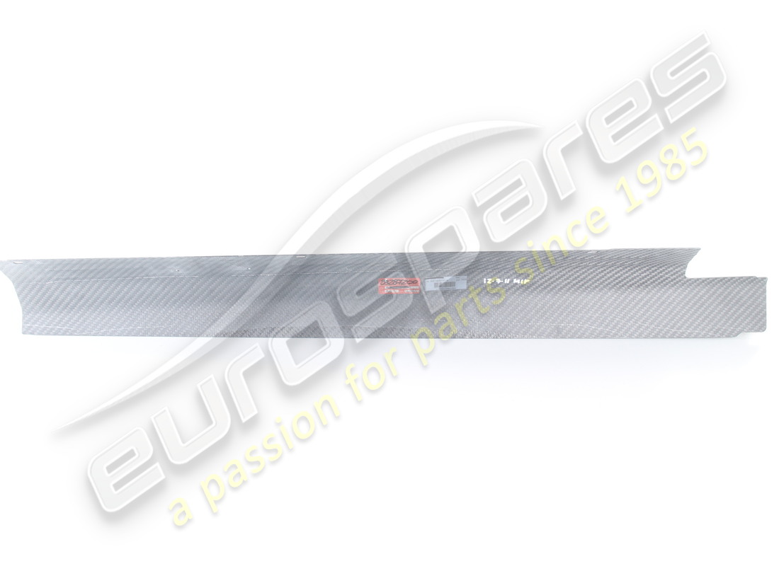 new ferrari lh sill trim. part number 83287200 (2)