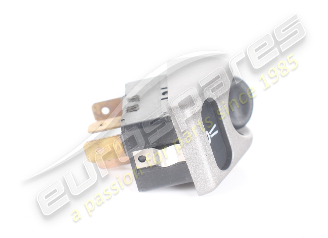 USED FERRARI SPOT LIGHT SWITCH. PART NUMBER 171063 (5) used ferrari spot light switch. part number 171063 (5)