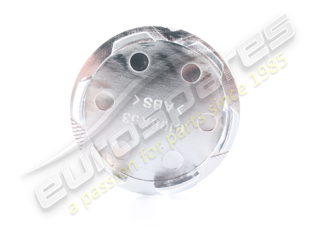 new maserati wheel badge. part number 367202106 (2)