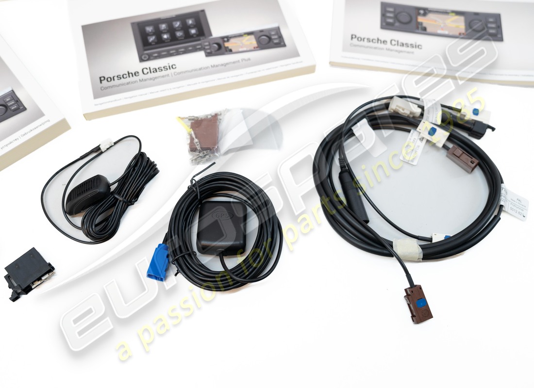 new porsche porsche classic communication management / pccm. part number 91164559000 (9)