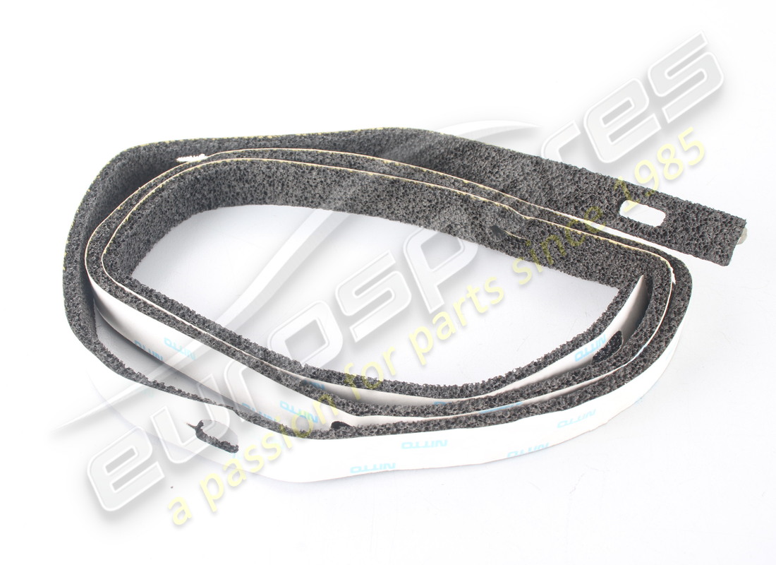 new ferrari guarnizione per molura grond. part number 84020400 (1)