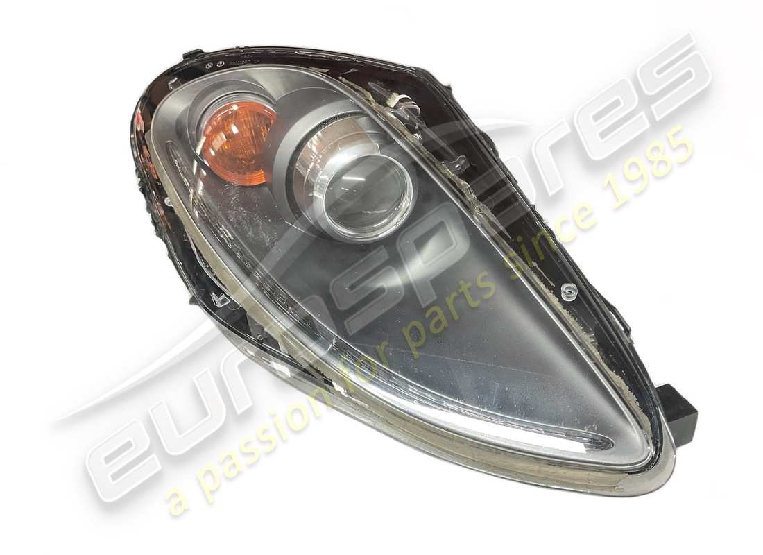 used ferrari rh headlight low/high beam not valid for usa and gb grey. part number 198681 (1)