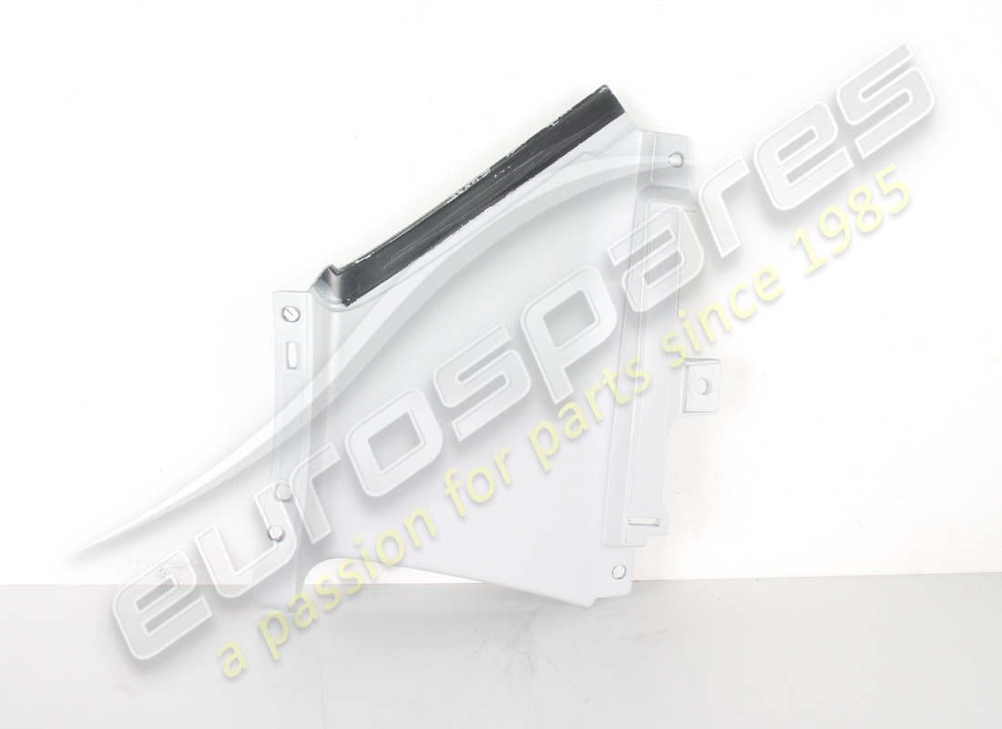 NEW FERRARI RH LATERAL COVER. PART NUMBER 88772110 (1) new ferrari rh lateral cover. part number 88772110 (1)