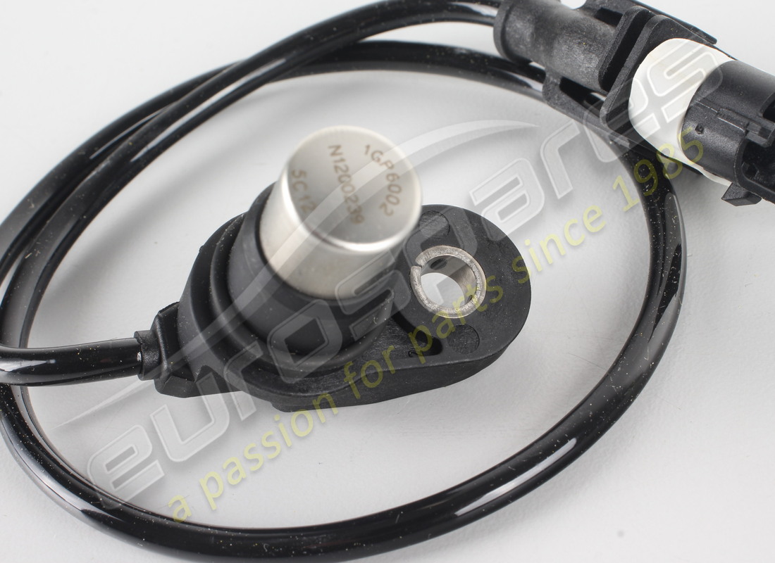 NEW FERRARI COMPLETE PHASE SENSOR. PART NUMBER 183842 (3) new ferrari complete phase sensor. part number 183842 (3)