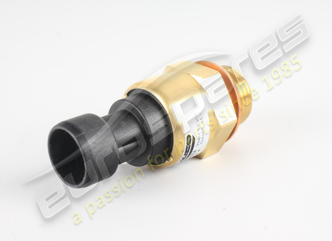 NEW FERRARI OIL PRESSURE TRANSMITTER. PART NUMBER 304074 (2) new ferrari oil pressure transmitter. part number 304074 (2)