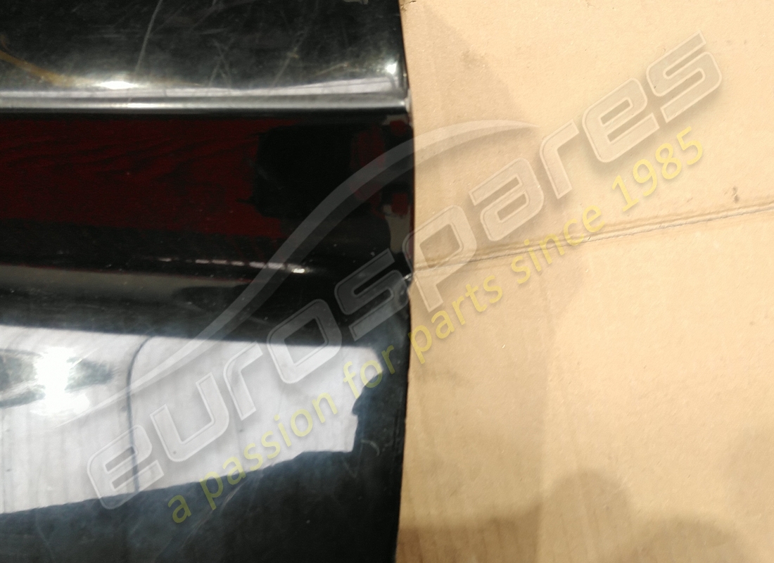 DAMAGED FERRARI RH DOOR COMPLETE. PART NUMBER 63481600 (2) damaged ferrari rh door complete. part number 63481600 (2)