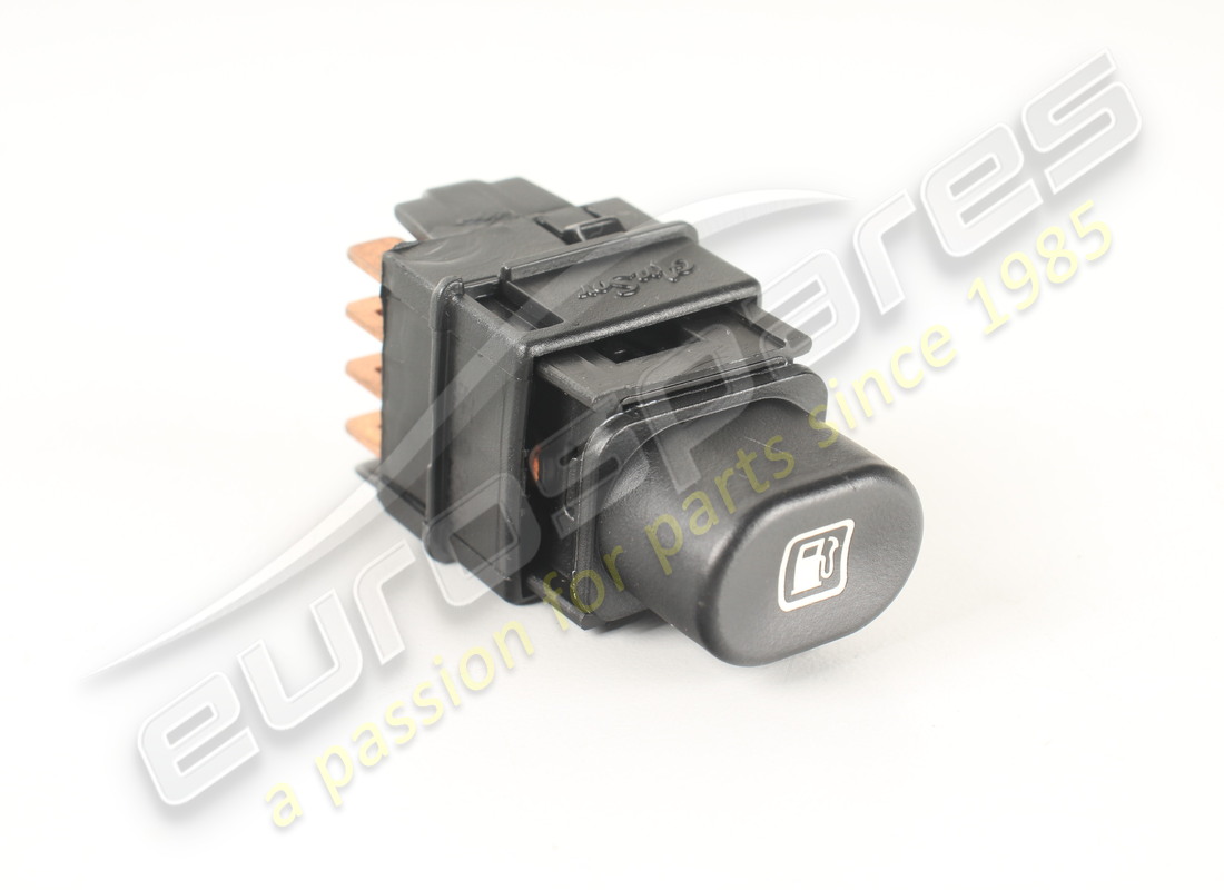 new maserati fuel tank door opening butto. part number 373330125 (1)