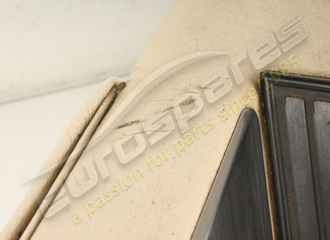 USED FERRARI FRONT TUNNEL RHD PART NUMBER 61831300 (4) used ferrari front tunnel rhd part number 61831300 (4)